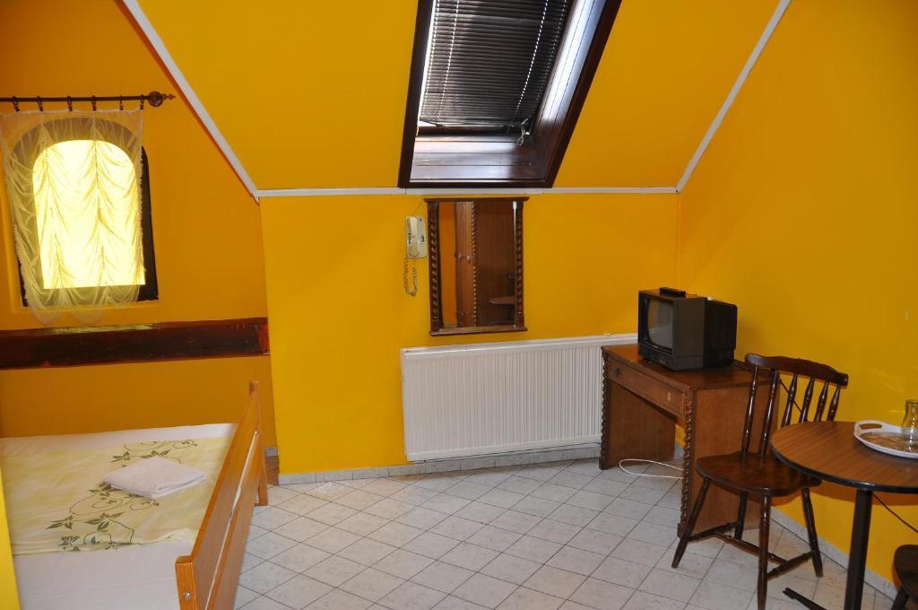 Hotel Palota Budapest Room photo
