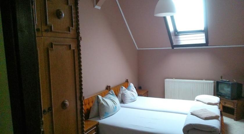 Hotel Palota Budapest Room photo